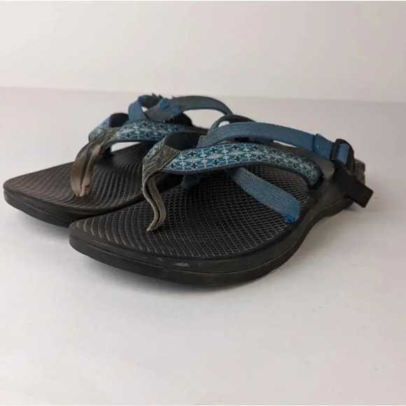 Chaco Strappy Sandals - 7 - Picture 4 of 10